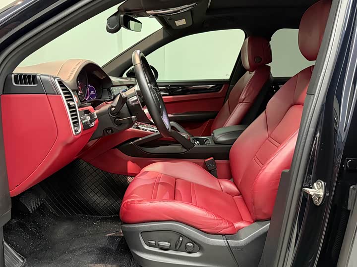 Фото 5 - Porsche Cayenne