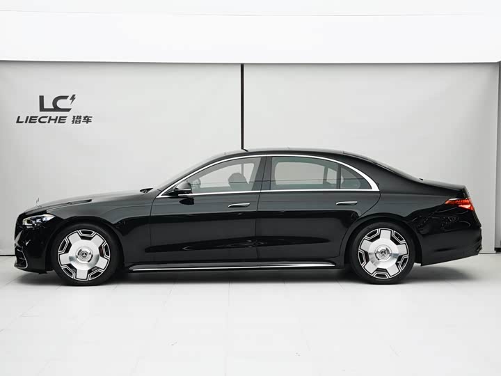 Фото 3 - Mercedes-Benz S-Class