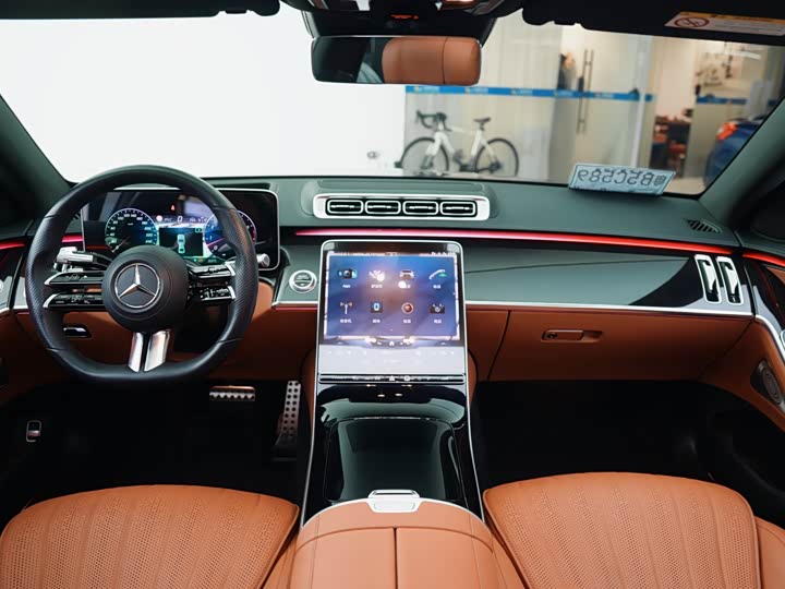 Фото 7 - Mercedes-Benz S-Class