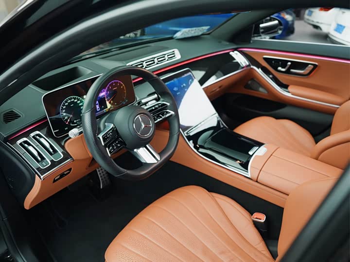 Фото 8 - Mercedes-Benz S-Class