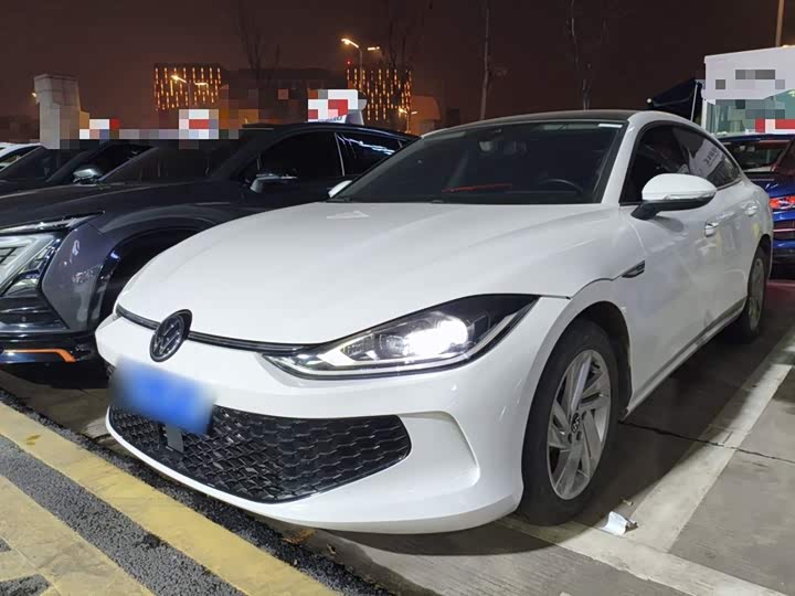 Фото 2 - Volkswagen Lamando L