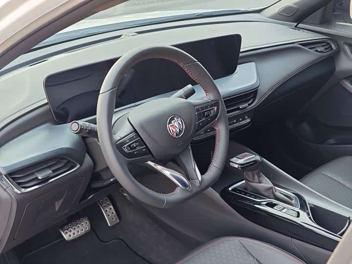 Фото 4 - Buick Verano