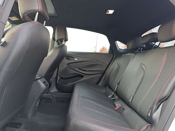 Фото 7 - Buick Verano