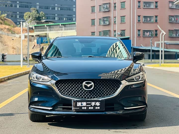 Фото 2 - Mazda Atenza