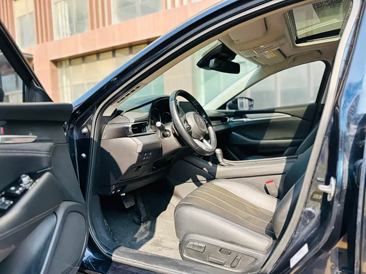 Фото 4 - Mazda Atenza