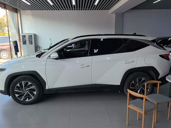 Фото 5 - Hyundai Tucson L