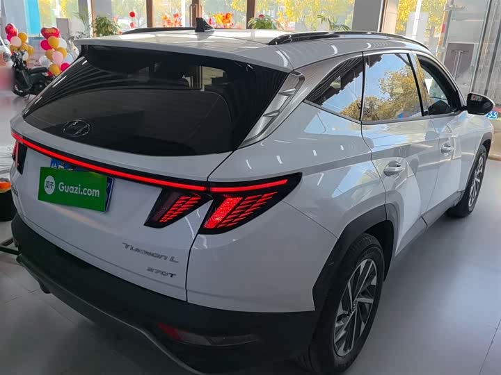 Фото 7 - Hyundai Tucson L