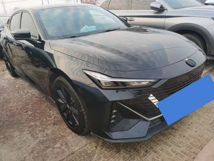 Фото 3 - Changan UNI-V