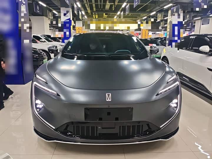 Фото 3 - Avatr 12