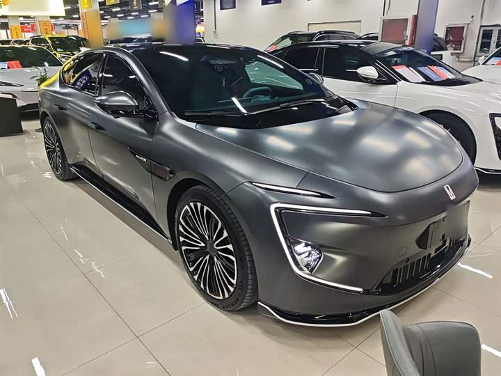 Фото 4 - Avatr 12