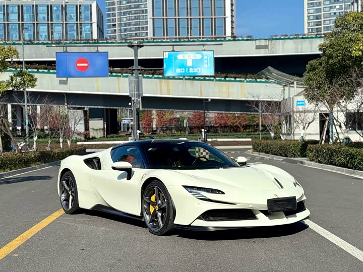 Фото 3 - Ferrari SF90
