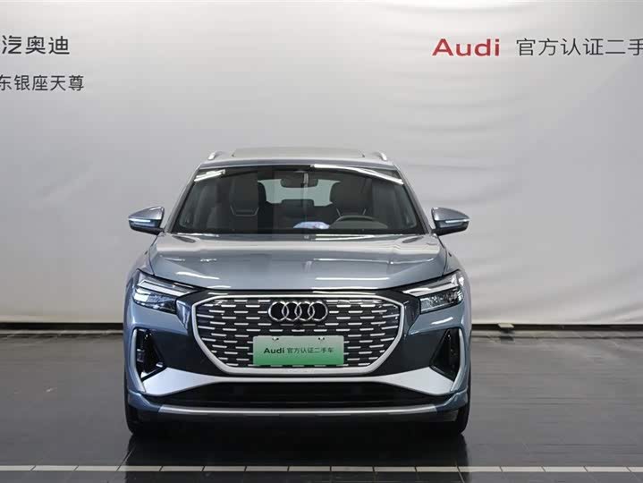 Фото 2 - Audi Q4 e-tron