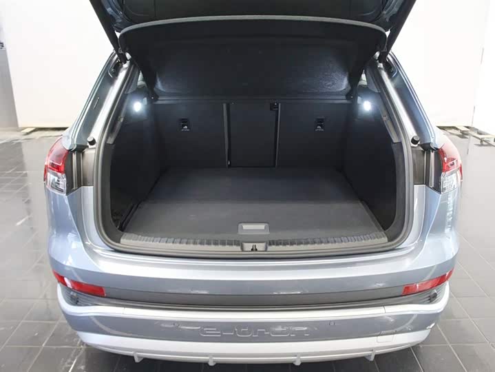 Фото 6 - Audi Q4 e-tron