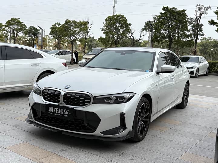 Фото 1 - BMW 3 Series