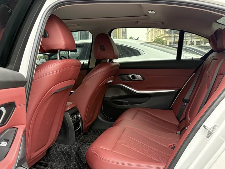 Фото 5 - BMW 3 Series