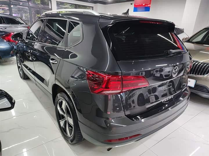 Фото 5 - Volkswagen Tharu