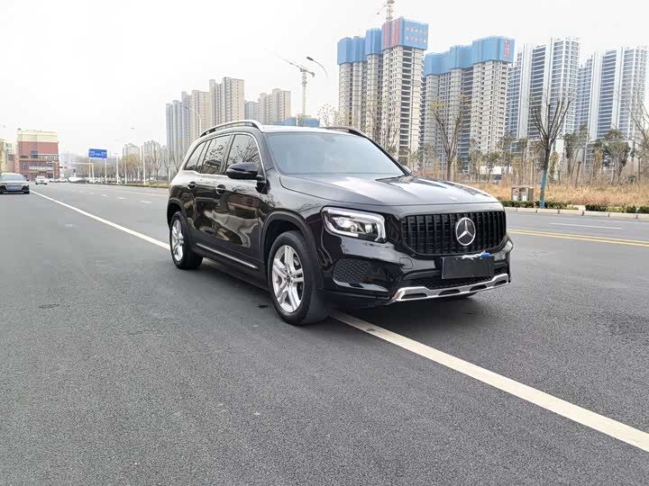 Фото 3 - Mercedes-Benz GLB-Class