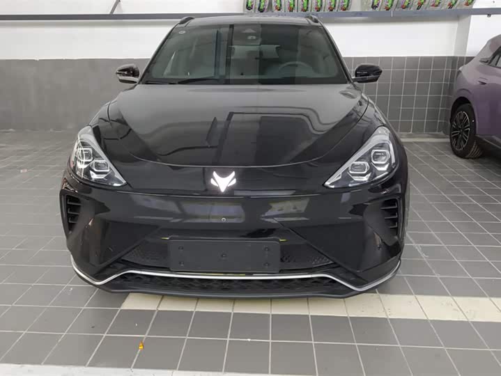 Фото 2 - BAIC Arcfox Alpha T