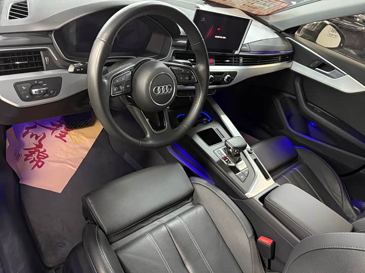 Фото 3 - Audi A4L