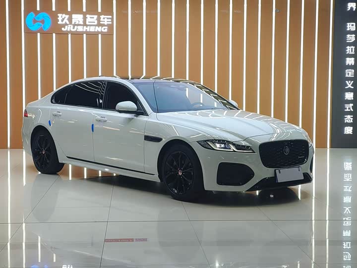 Фото 3 - Jaguar XF L