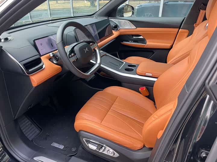 Фото 3 - XPeng G9