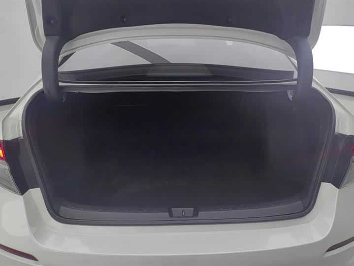 Фото 4 - Honda Civic