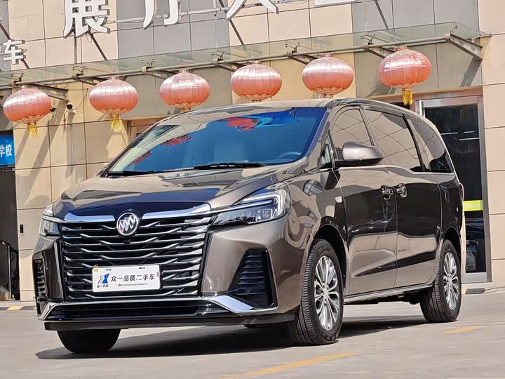 Фото 1 - Buick GL8 ES