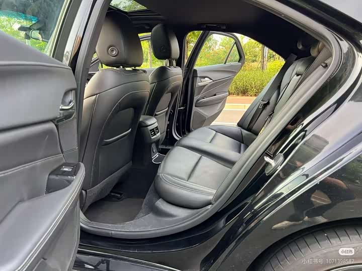 Фото 4 - Cadillac CT4