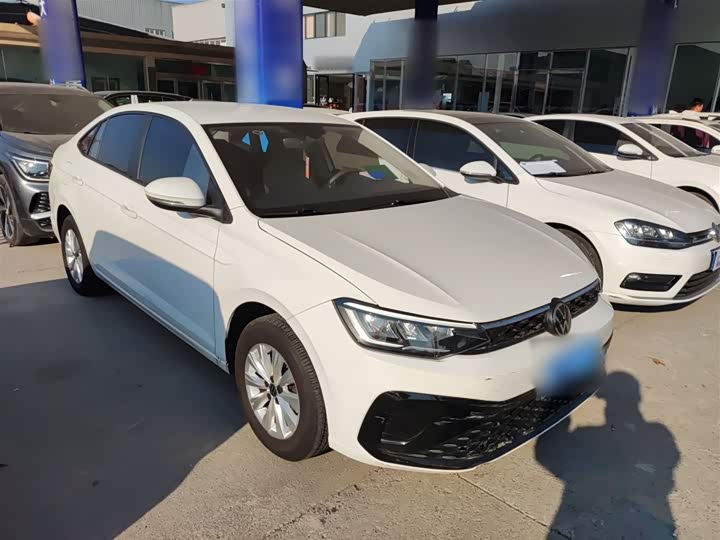 Фото 4 - Volkswagen Lavida