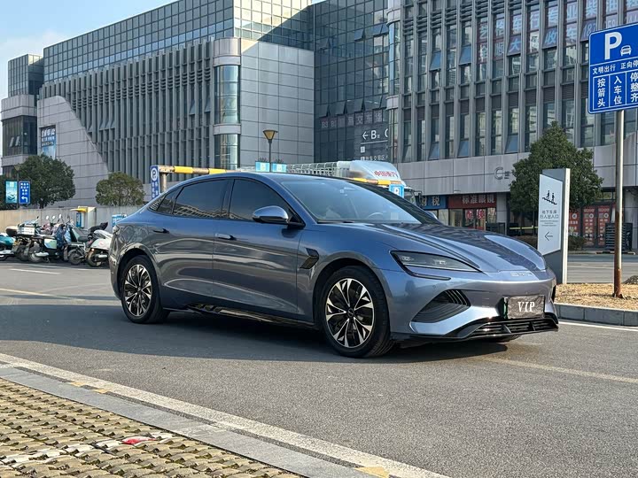 Фото 2 - BYD Seal