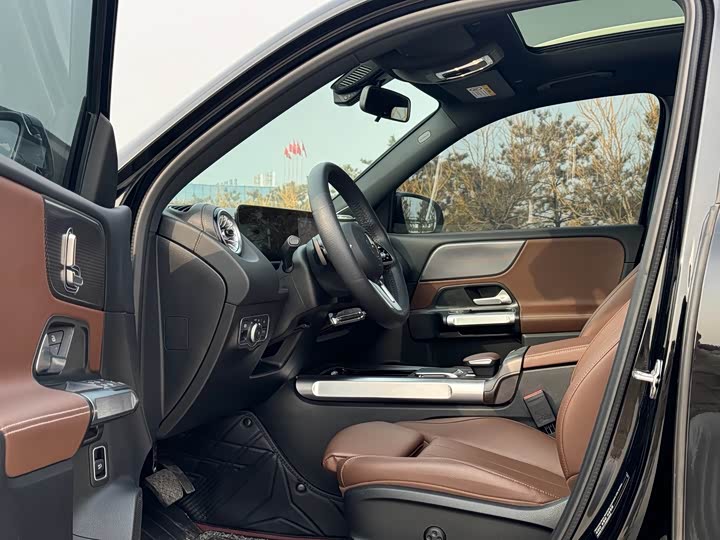 Фото 6 - Mercedes-Benz GLB-Class