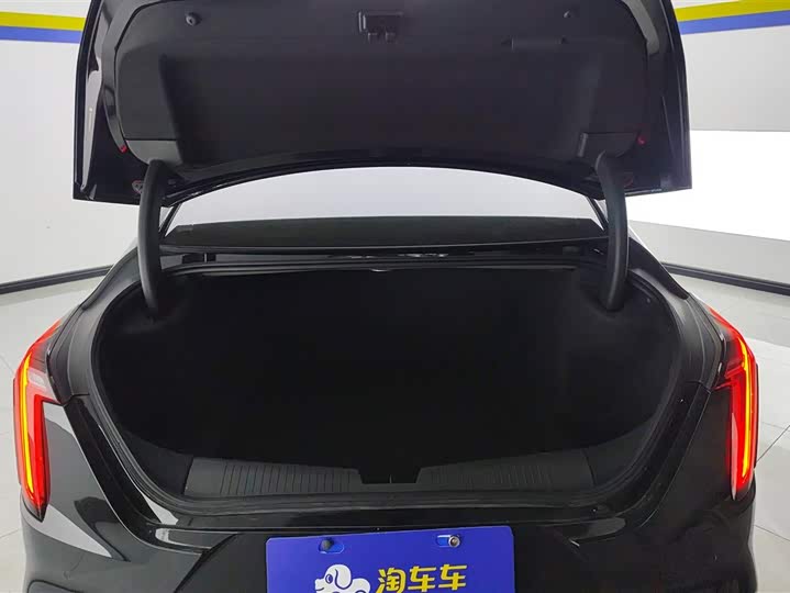 Фото 4 - Cadillac CT4