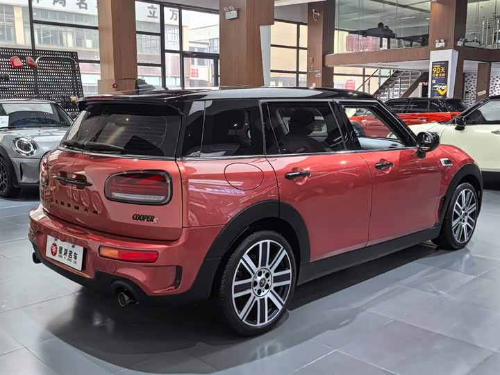 Фото 5 - Mini Clubman