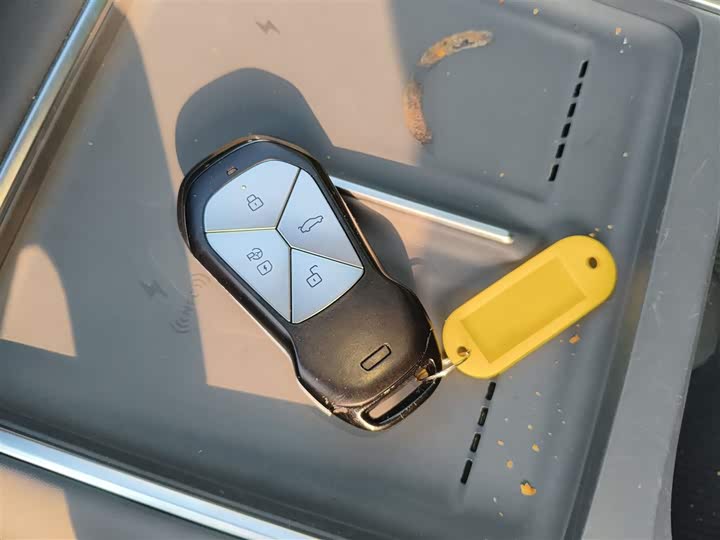 Фото 9 - XPeng G6