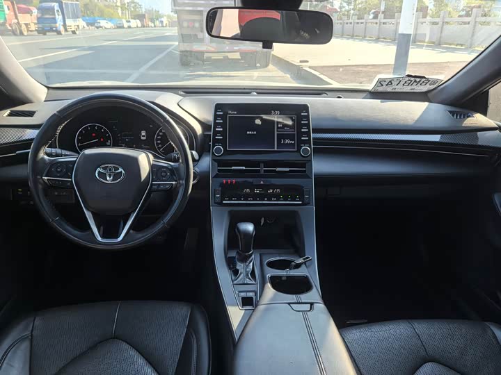 Фото 3 - Toyota Avalon