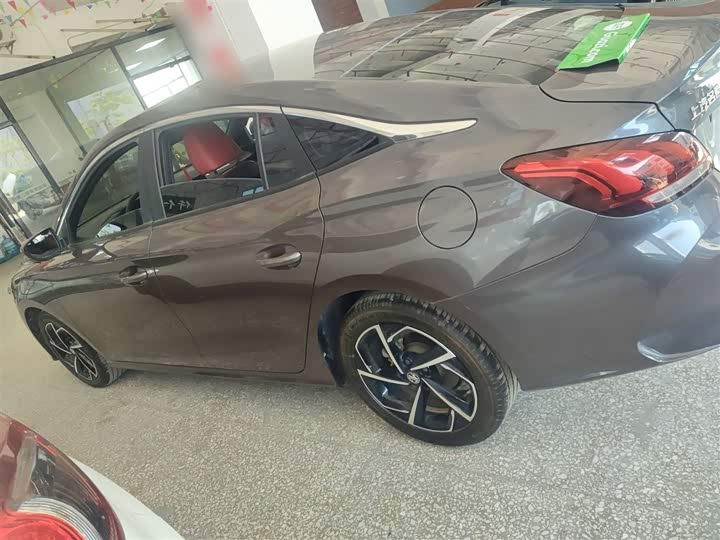 Фото 5 - MG Motor 5