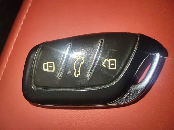 Фото 9 - MG Motor 5