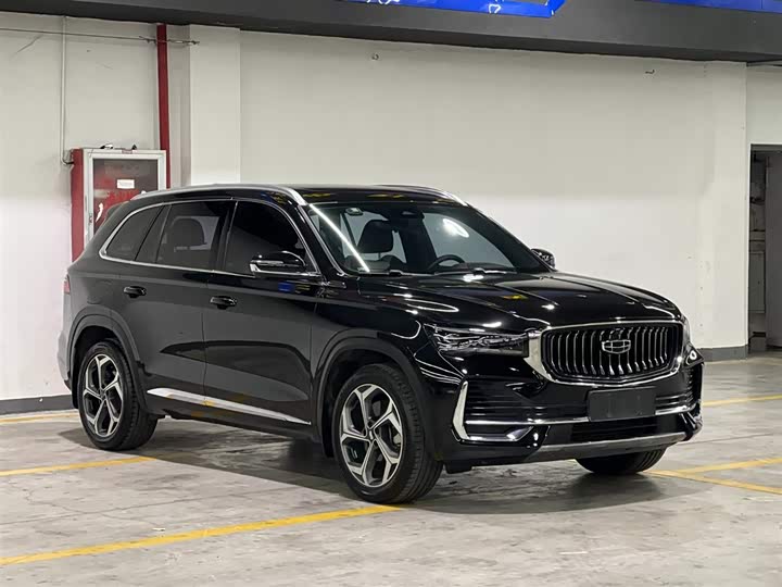 Фото 3 - Geely Monjaro