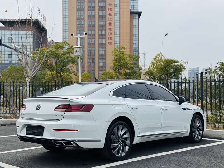 Фото 7 - Volkswagen CC