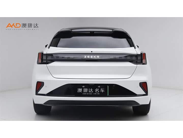 Фото 4 - Zeekr 001