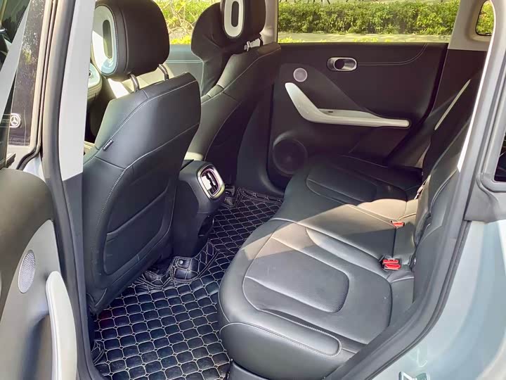 Фото 6 - Smart #1