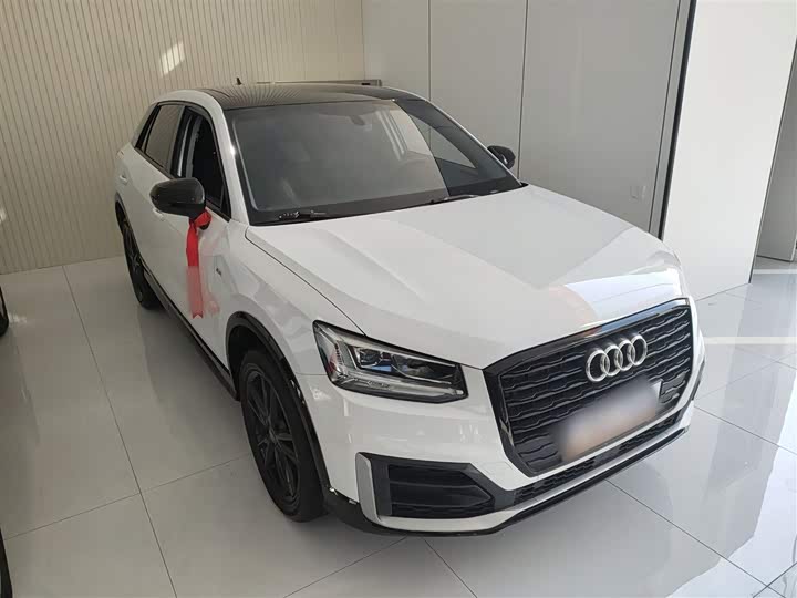 Фото 4 - Audi Q2L
