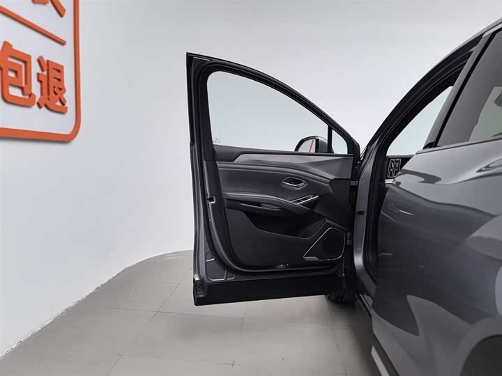 Фото 8 - BYD Song L DM-i Hybrid