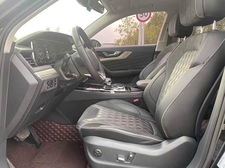 Фото 6 - Hongqi HS5