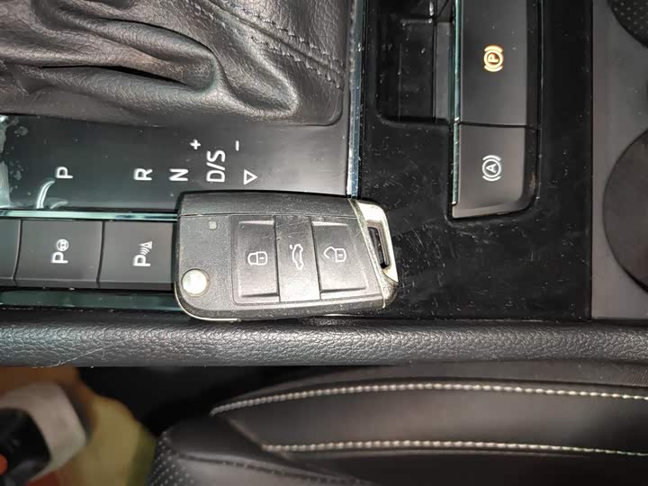 Фото 9 - Skoda Superb