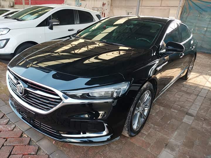 Фото 2 - Buick LaCrosse