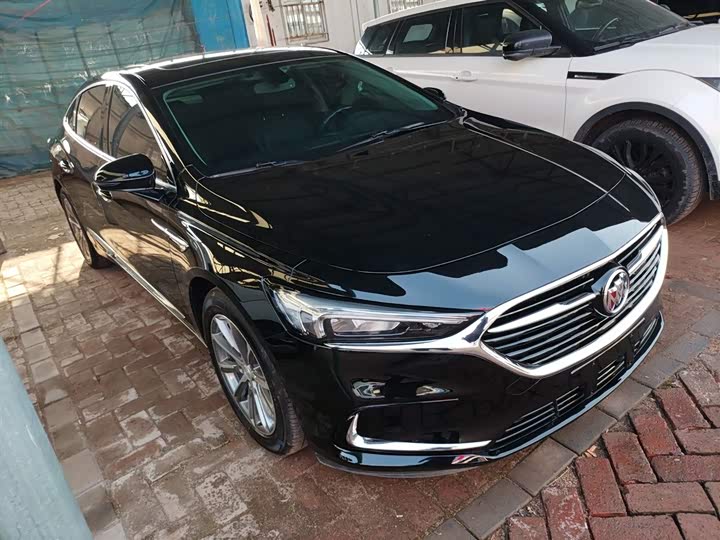 Фото 4 - Buick LaCrosse