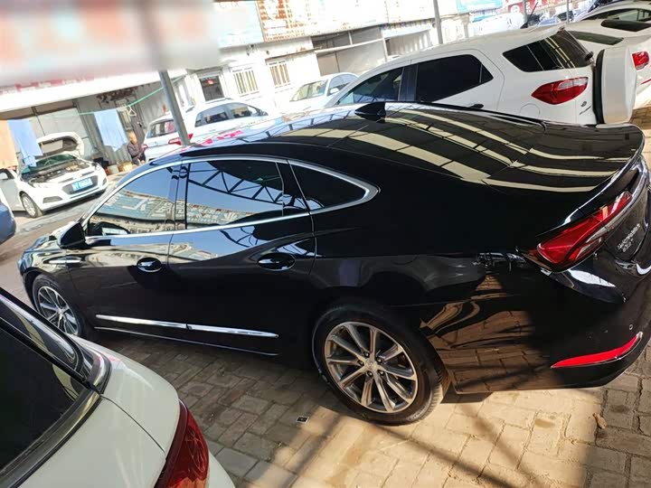 Фото 5 - Buick LaCrosse