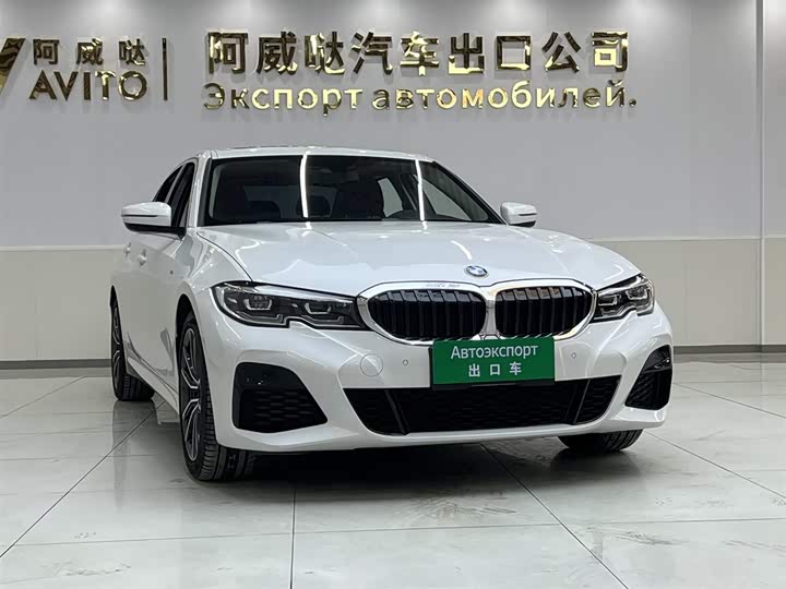 Фото 3 - BMW 3 Series