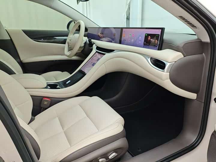 Фото 9 - IM motors L6